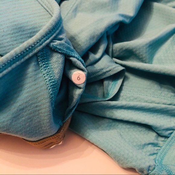 Women’s Lululemon size 6 workout tank top - Picture 7 of 7